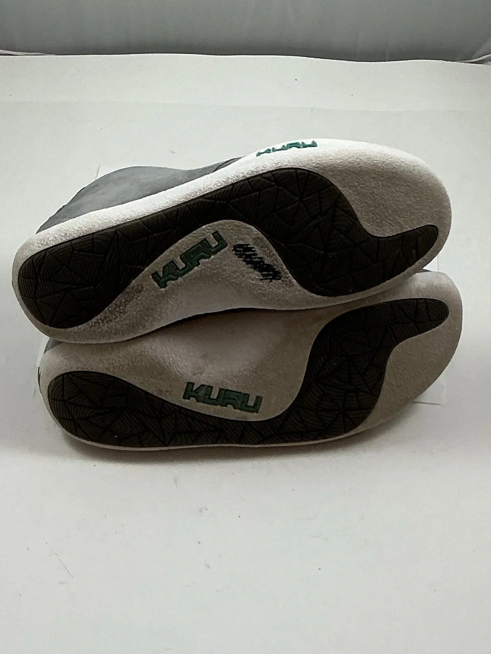 KURU these chukka